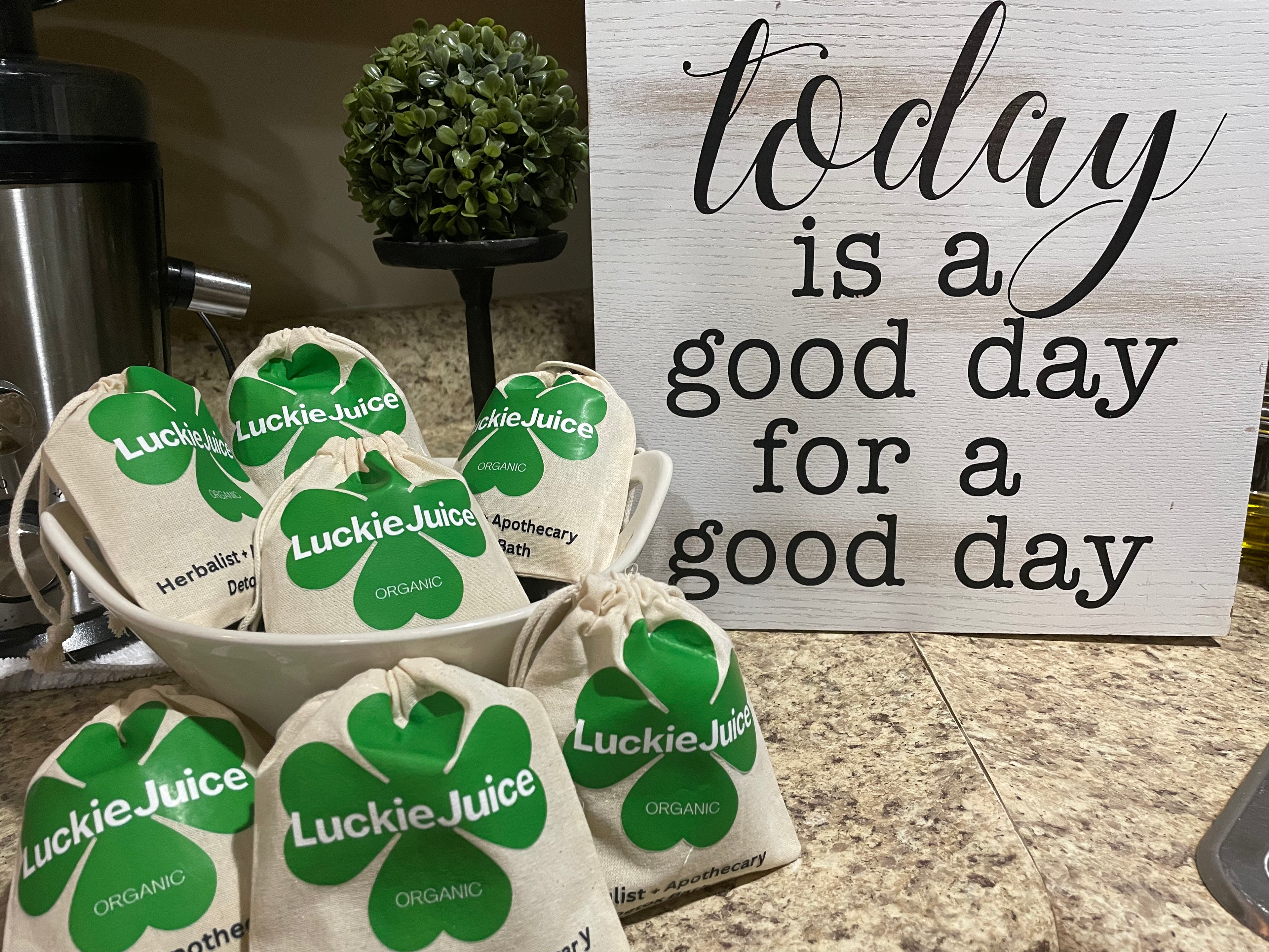 Luckie Juice Detox Body Bath Bag
